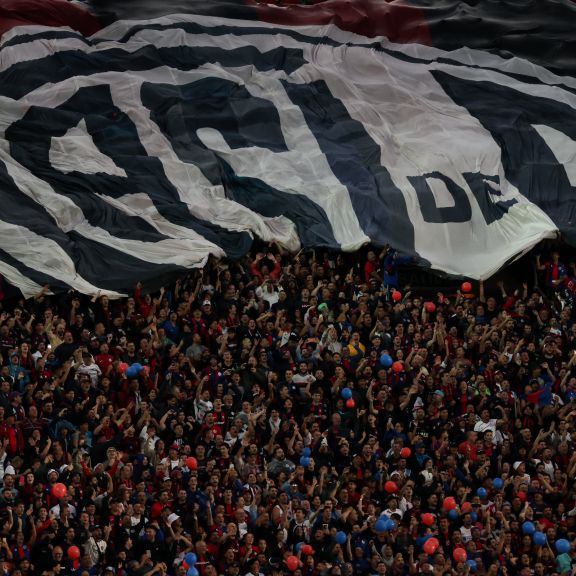 ÚLTIMAS PLATEAS VS HURACÁN
