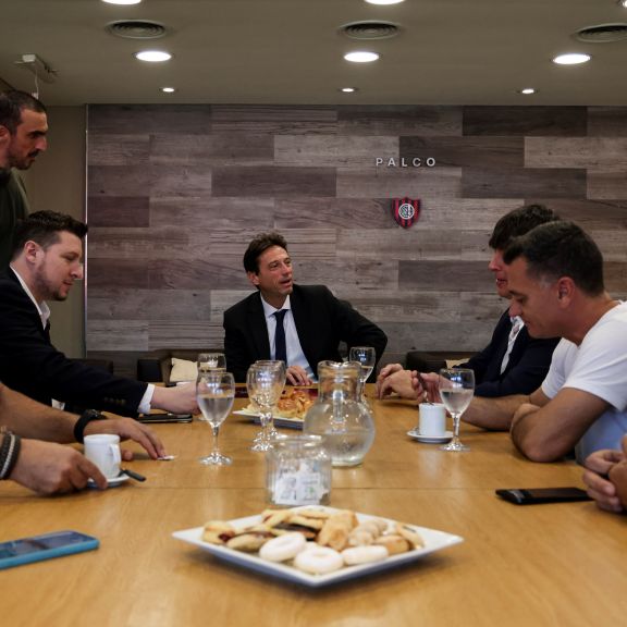 Convenio con la UAI