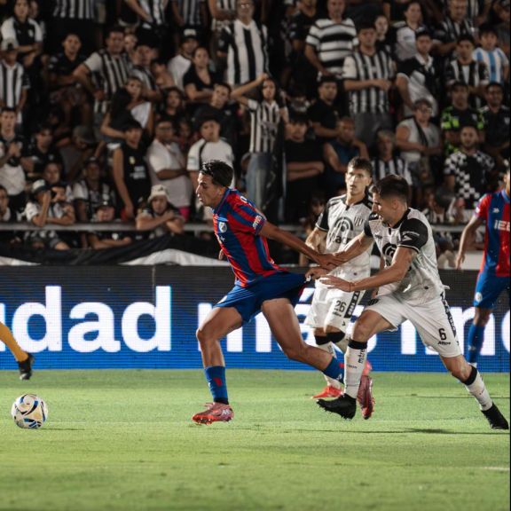 A ganar, Ciclón